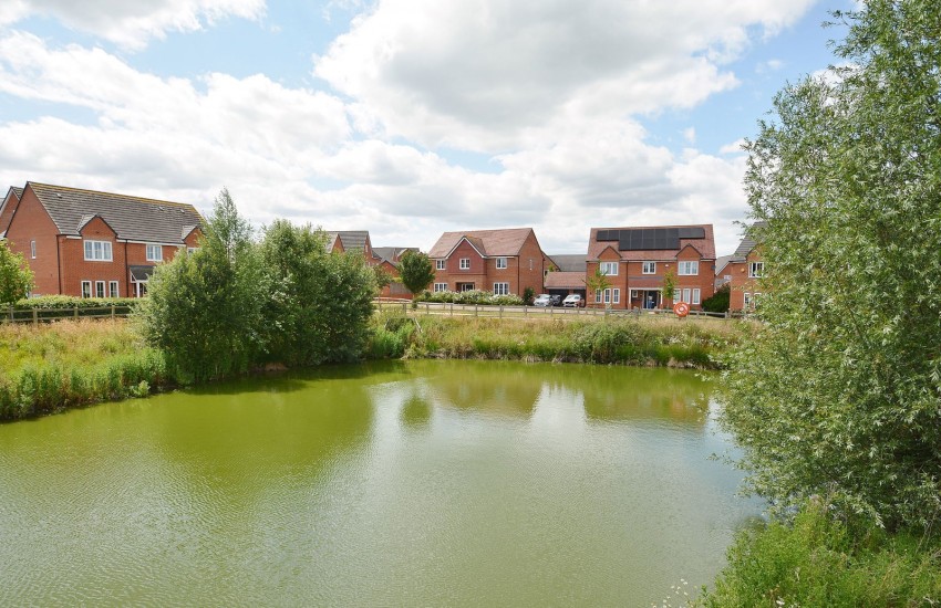 Images for Saxon Square, Thame