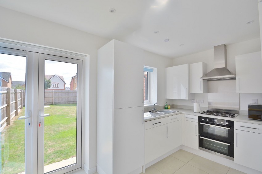 Images for Robin Gibb Road, Thame