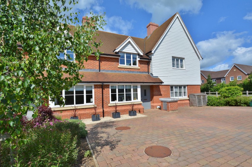 Images for Elton Field, Thame