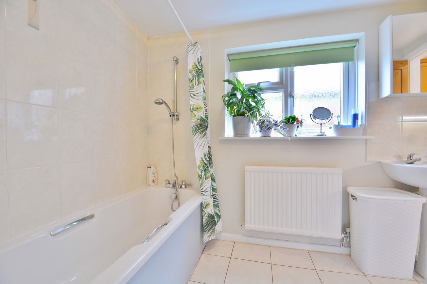 Images for Queens Road, Thame