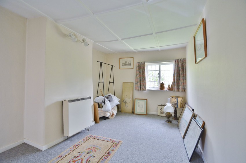 Images for Worminghall Road, Oakley