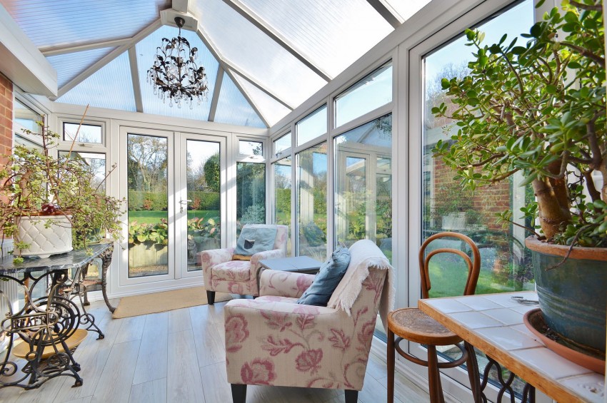 Images for Three Gables, High Street, Ludgershall