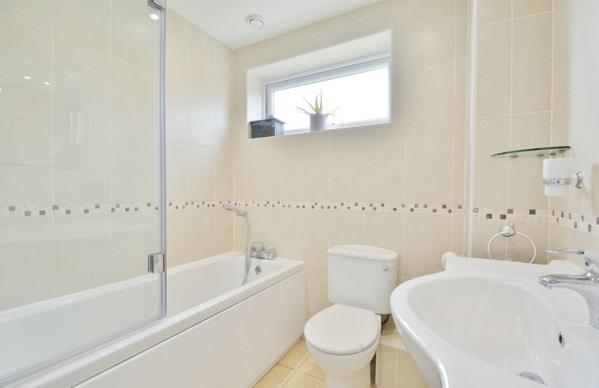 Images for Cavendish Walk, Thame