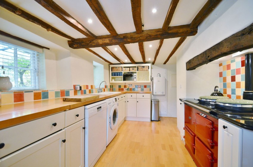 Images for Field Cottage, Upton