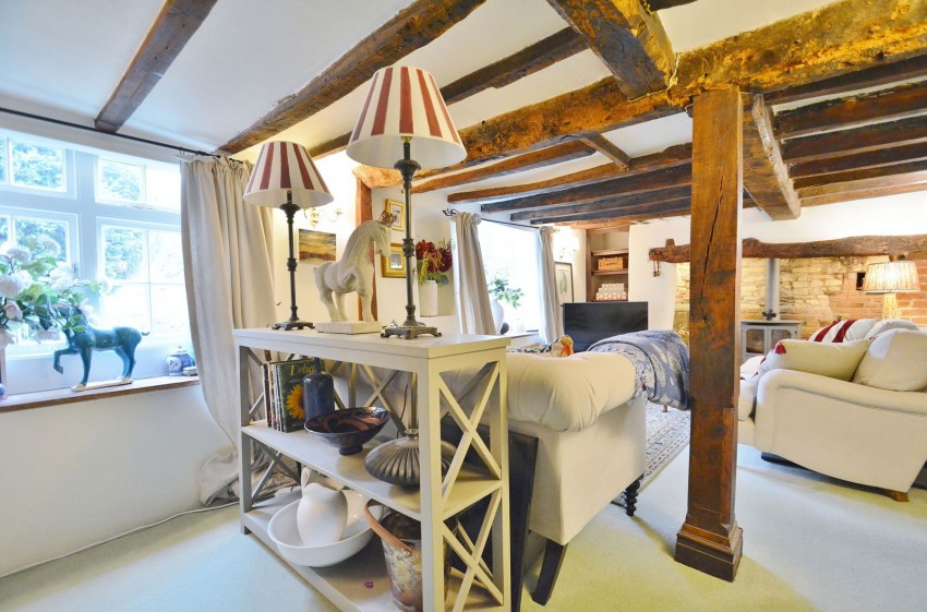 Images for Field Cottage, Upton