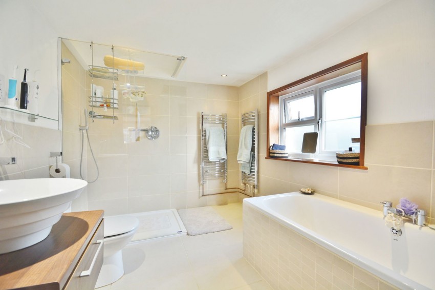 Images for Parkers Hill, Tetsworth