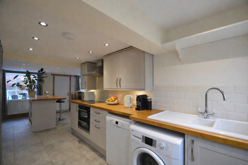 Images for The Mount, Tetsworth, Thame, Oxfordshire, OX9 7AF