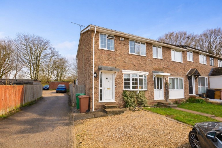 Cavalier Road, Thame, OX9 3TP
