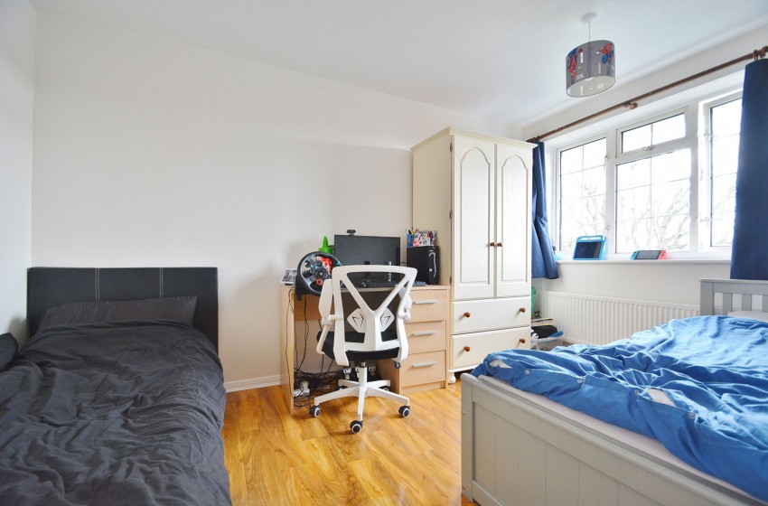 Images for Cavalier Road, Thame, OX9 3TP