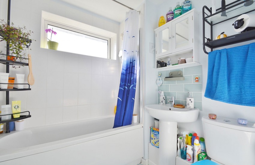 Images for Onslow Drive, Thame
