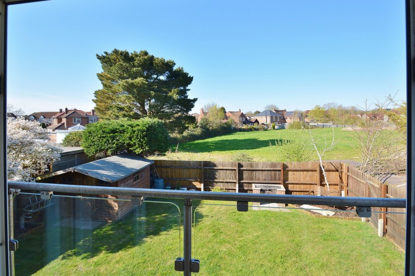 Images for Elmwood Close, Oakley
