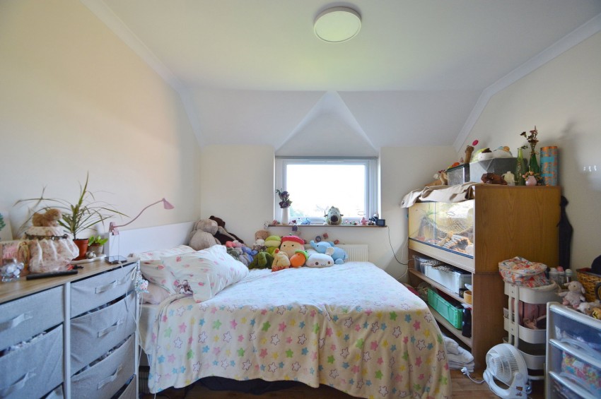 Images for Elmwood Close, Oakley