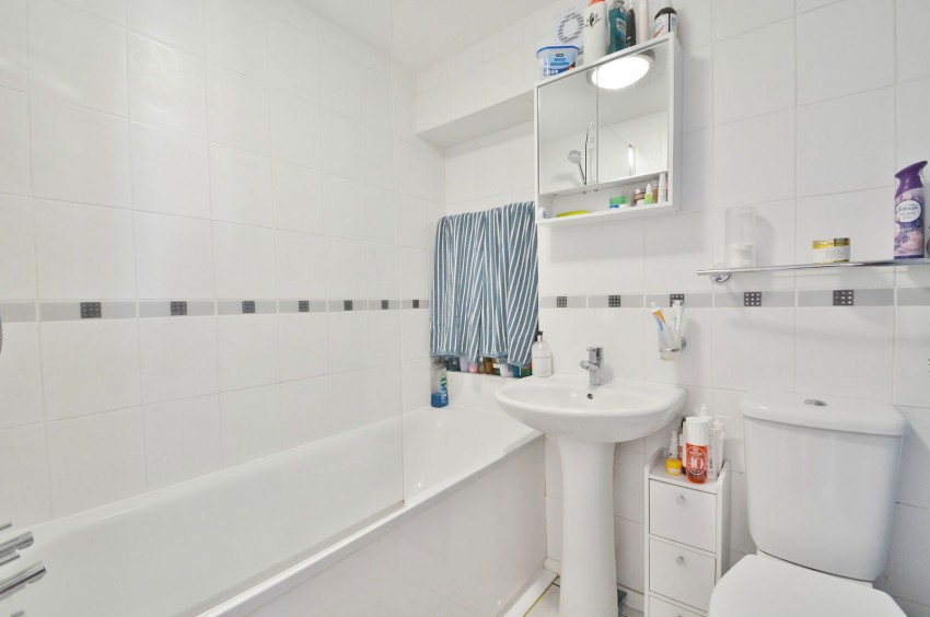 Images for Barkus Way, Stokenchurch