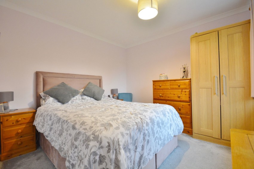 Images for Orchard Close, Oakley