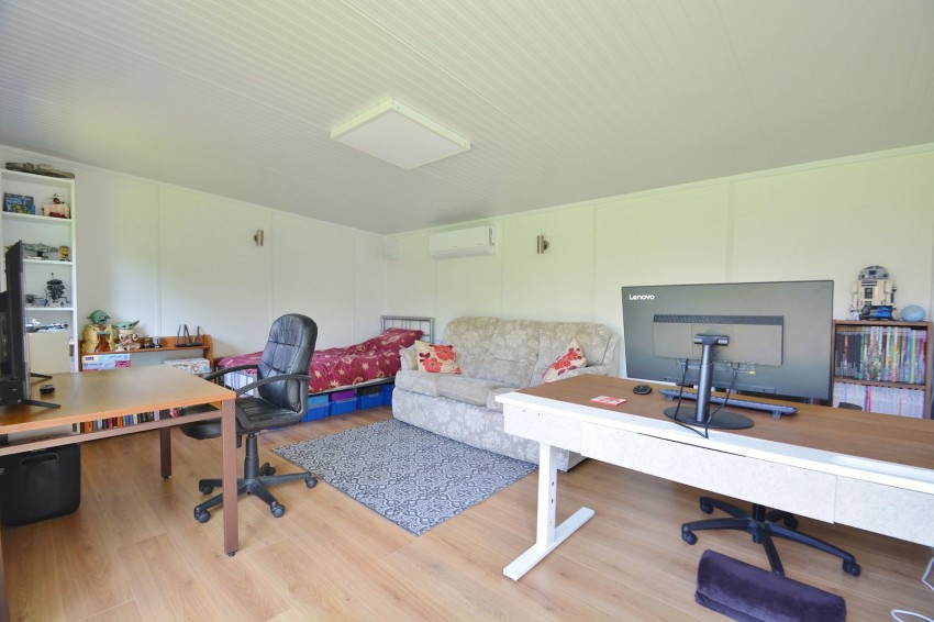 Images for Orchard Close, Oakley